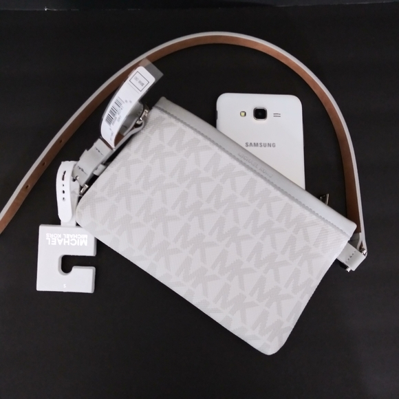 NWT MICHAEL KORS FANNY PACK MINI PURSE ON BELT - Picture 2 of 4
